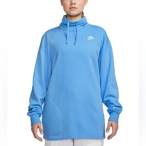 Nike Women's Sportswear Club
Fleece Oversized‎ Mock- Neck Sweatshirt